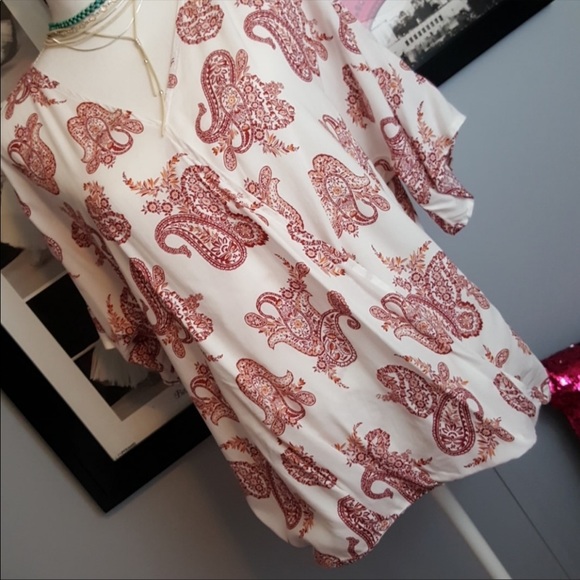 Leo and Nicole Blouse - Picture 5 of 5